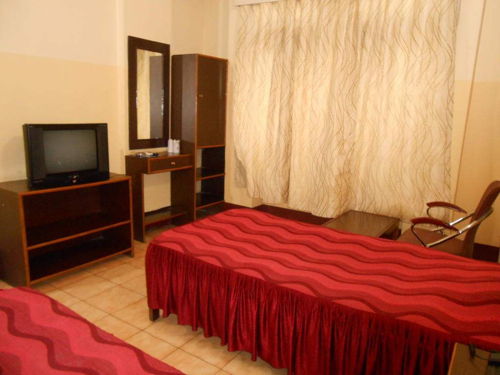 Hotel Blue Moon Γουβαχάτι Εξωτερικό φωτογραφία